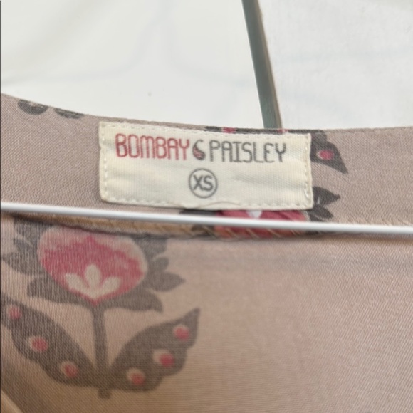 Bombay Tan Pleated Sundress with Cuffed Sleeves - Picture 2 of 6